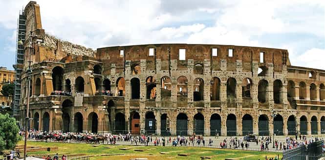 If you enjoyed the Rome TV series or watched Spartacus or Gladiator, then you should go to the Colosseum and the Forum.